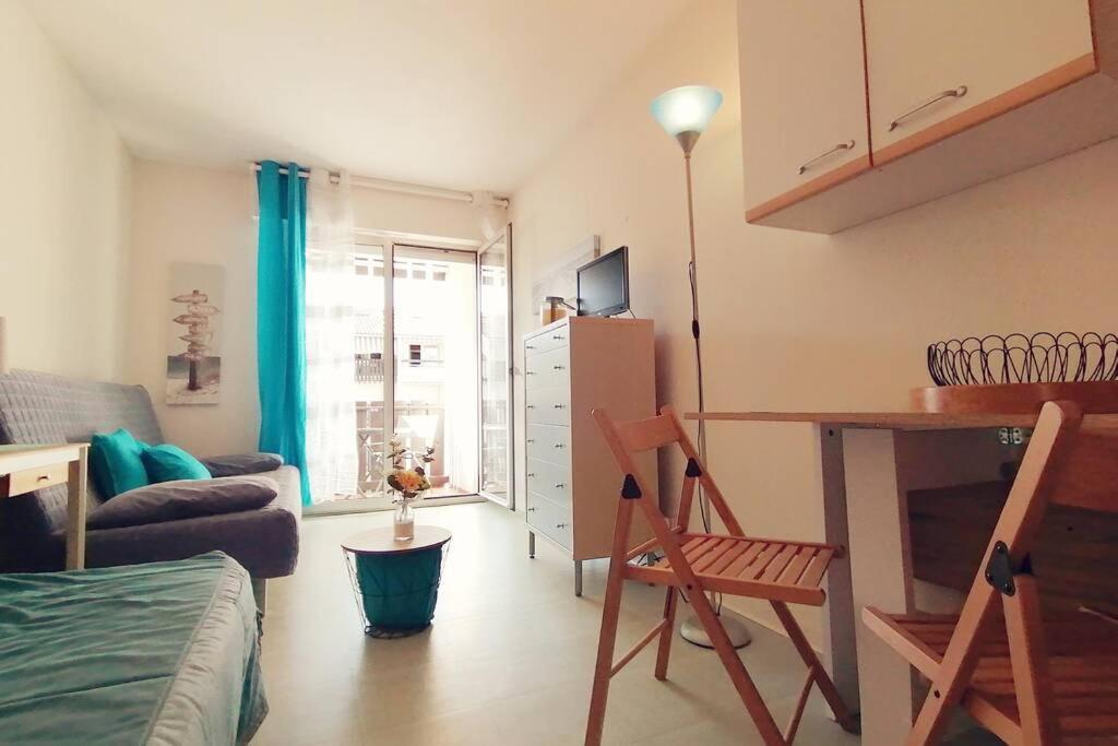 Agreable Studio Avec Terrasse A150M De La Plage Apartment Saint-Georges-de-Didonne Luaran gambar